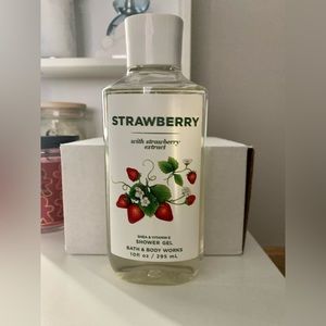 Bath & Body Works Strawberry shower gel